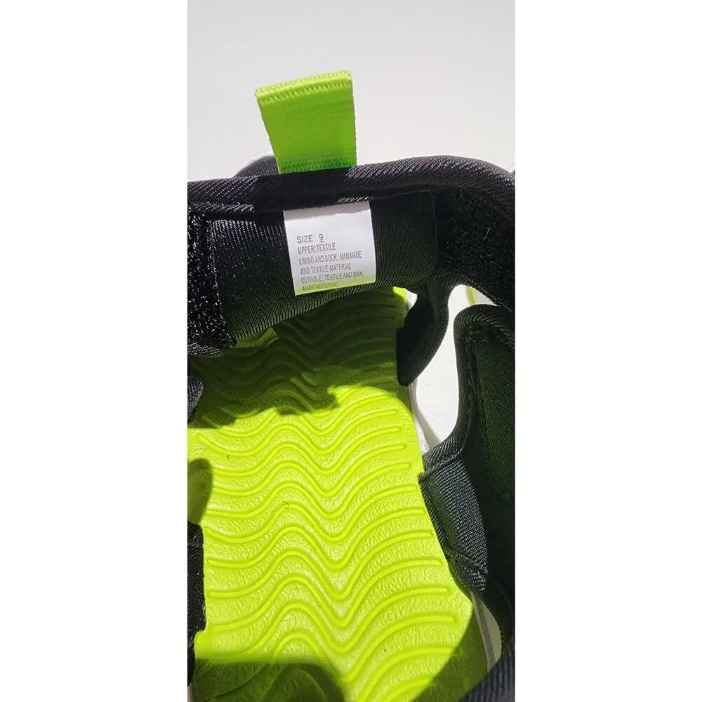 Cat & Jack Water Shoes